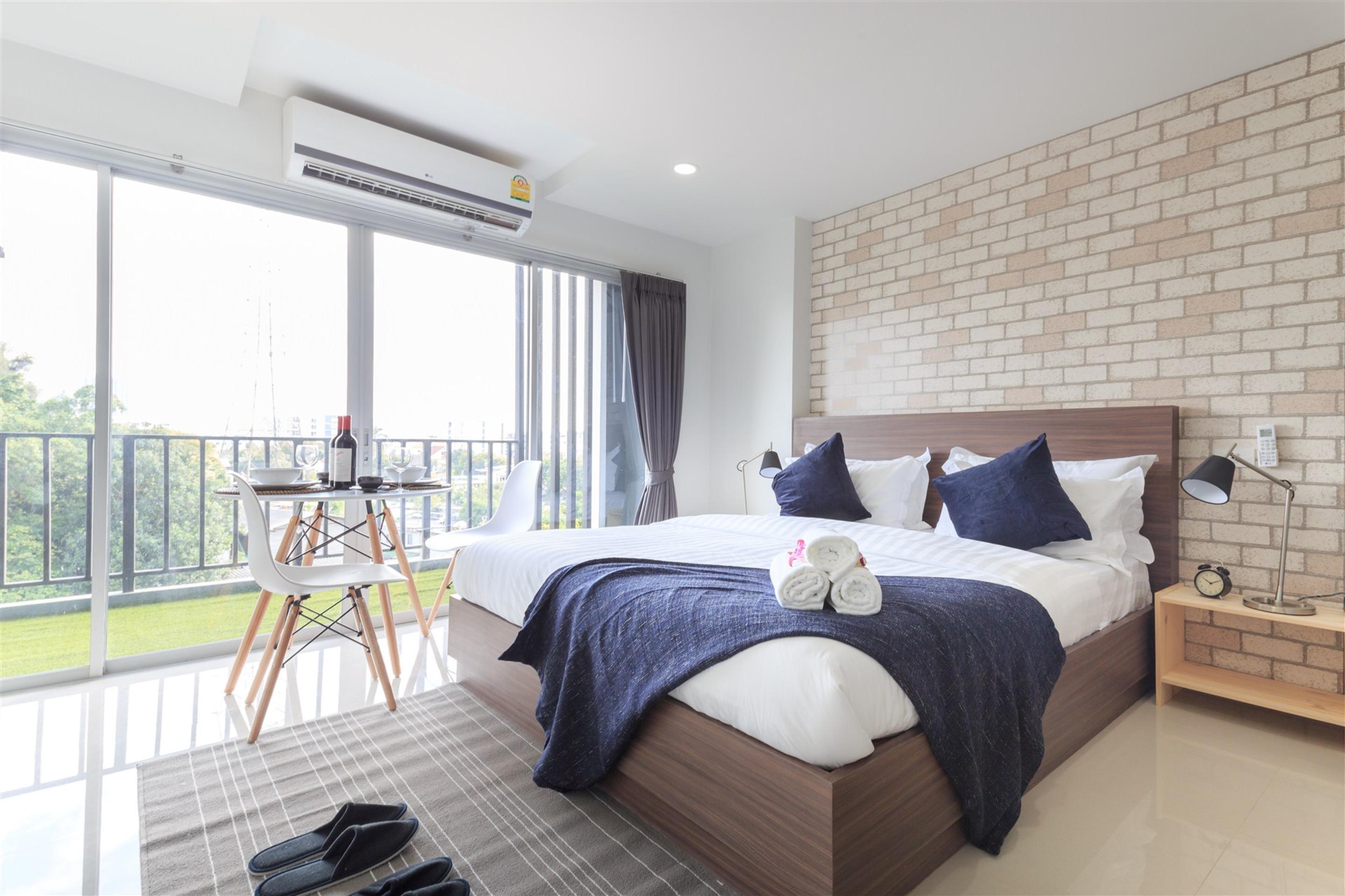 Q Space Residence Bangkok Esterno foto