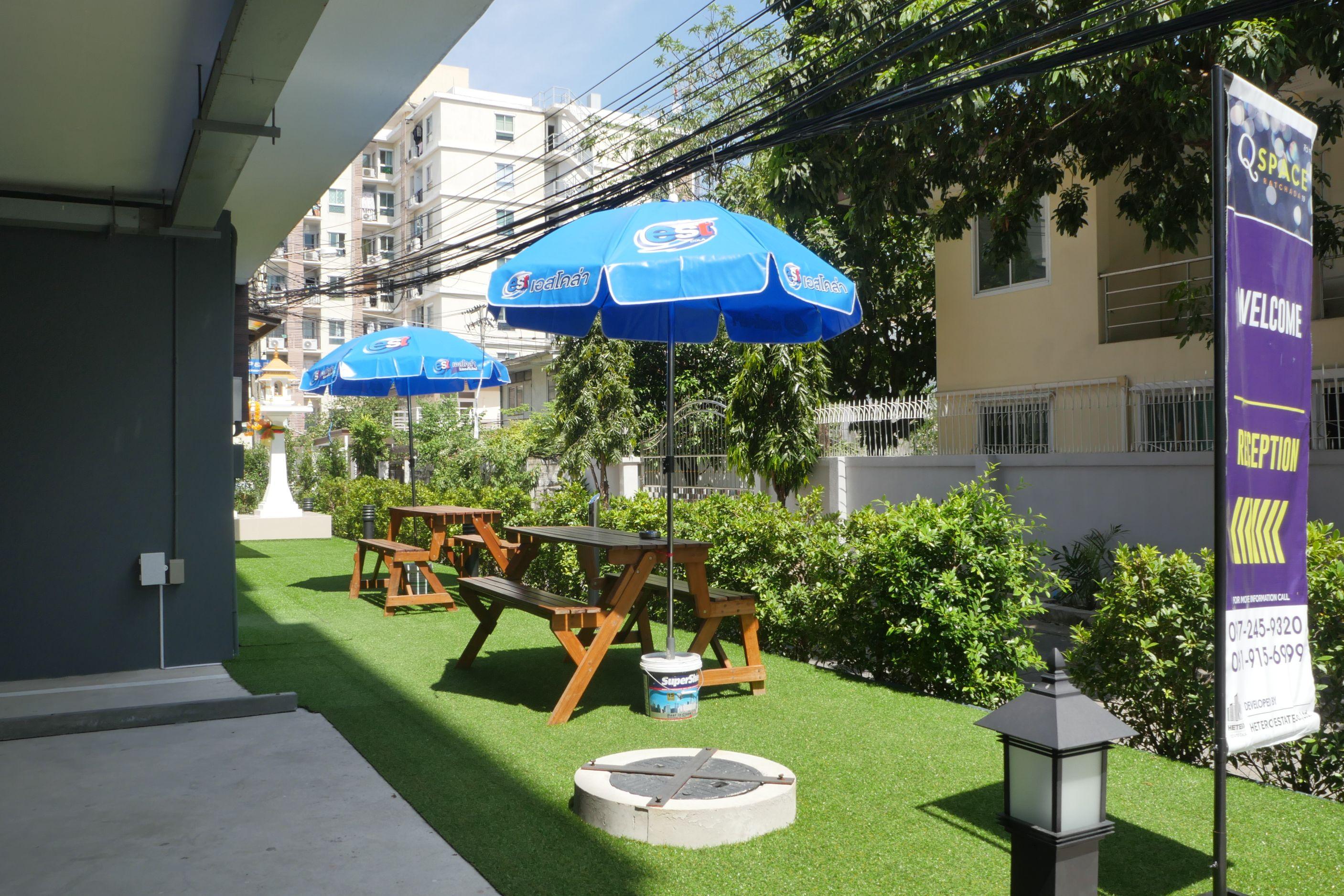 Q Space Residence Bangkok Esterno foto
