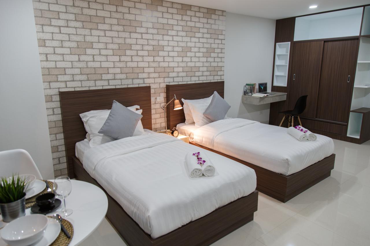 Q Space Residence Bangkok Esterno foto