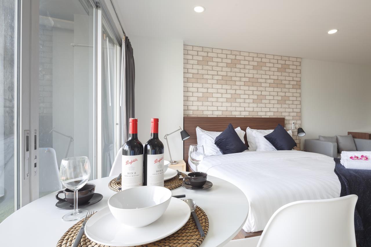 Q Space Residence Bangkok Esterno foto